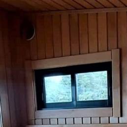 Modulinis namelis su pirties langeliu.